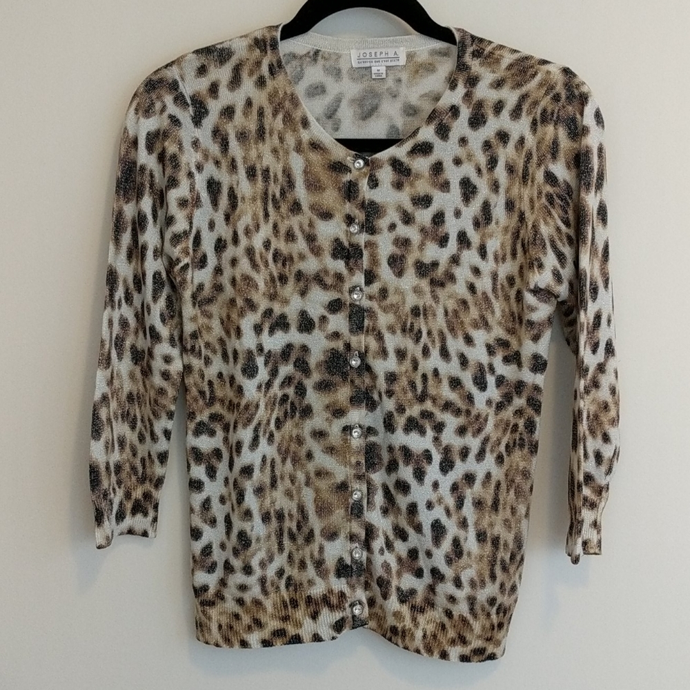 Sweater 8 button cardigan leopard silver threads